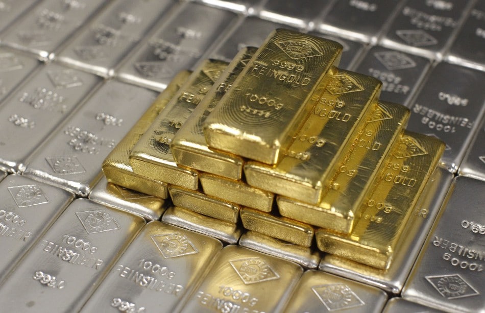 20140620151326-gold-and-silver-bars